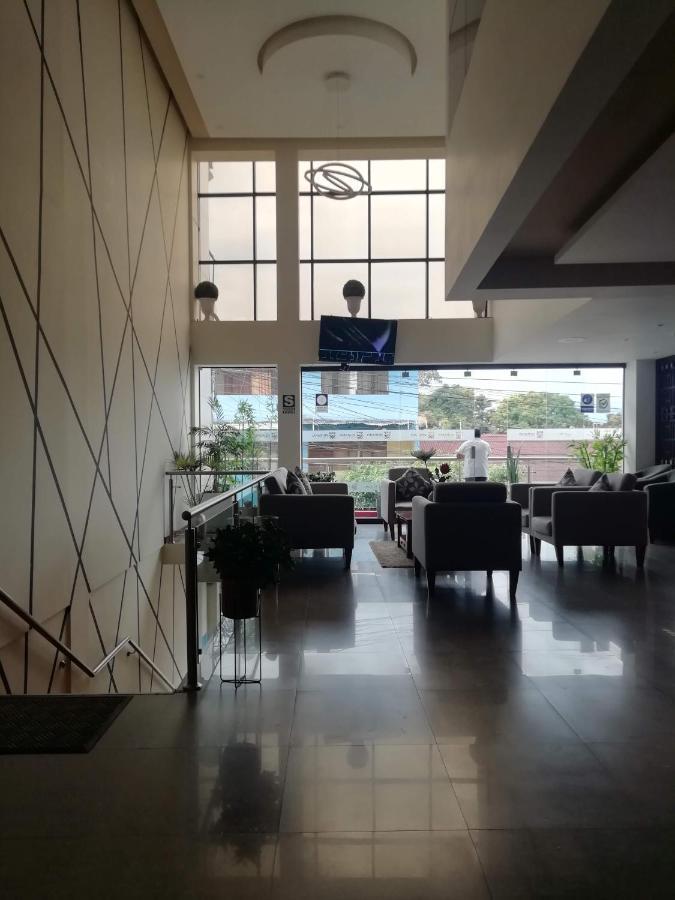 מויובמבה Murano Hotel מראה חיצוני תמונה
