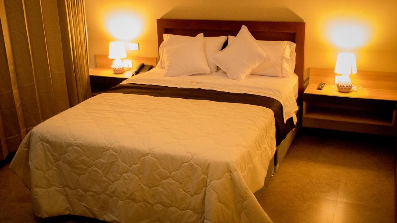 מויובמבה Murano Hotel מראה חיצוני תמונה